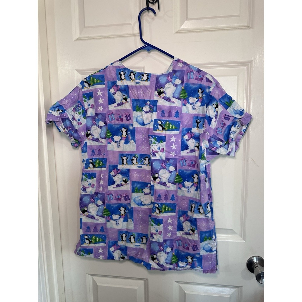 Women's Purple Scrub Top Size Medium - Picture 4 of 4